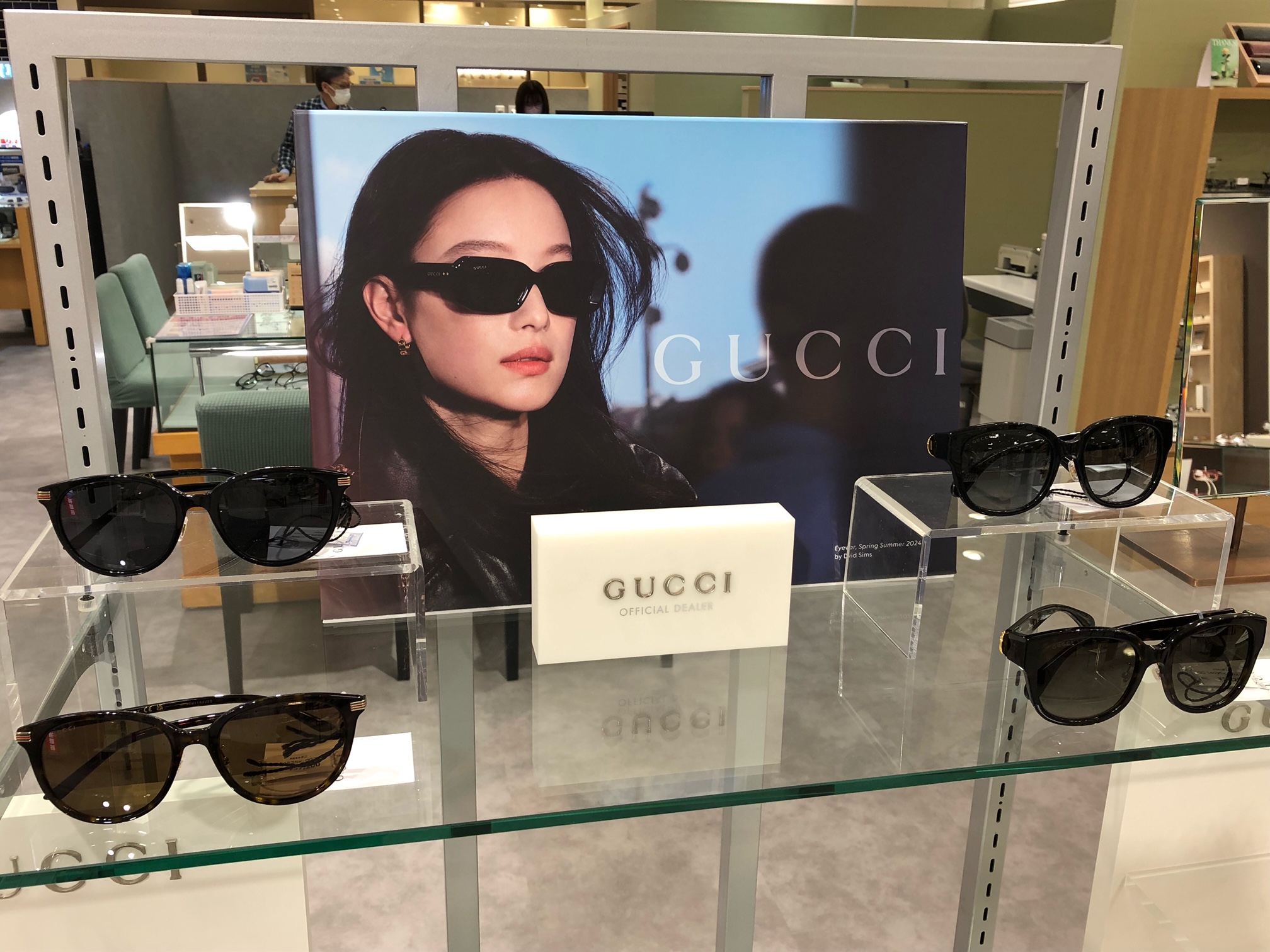 2024 サングラス GUCCI(グッチ)